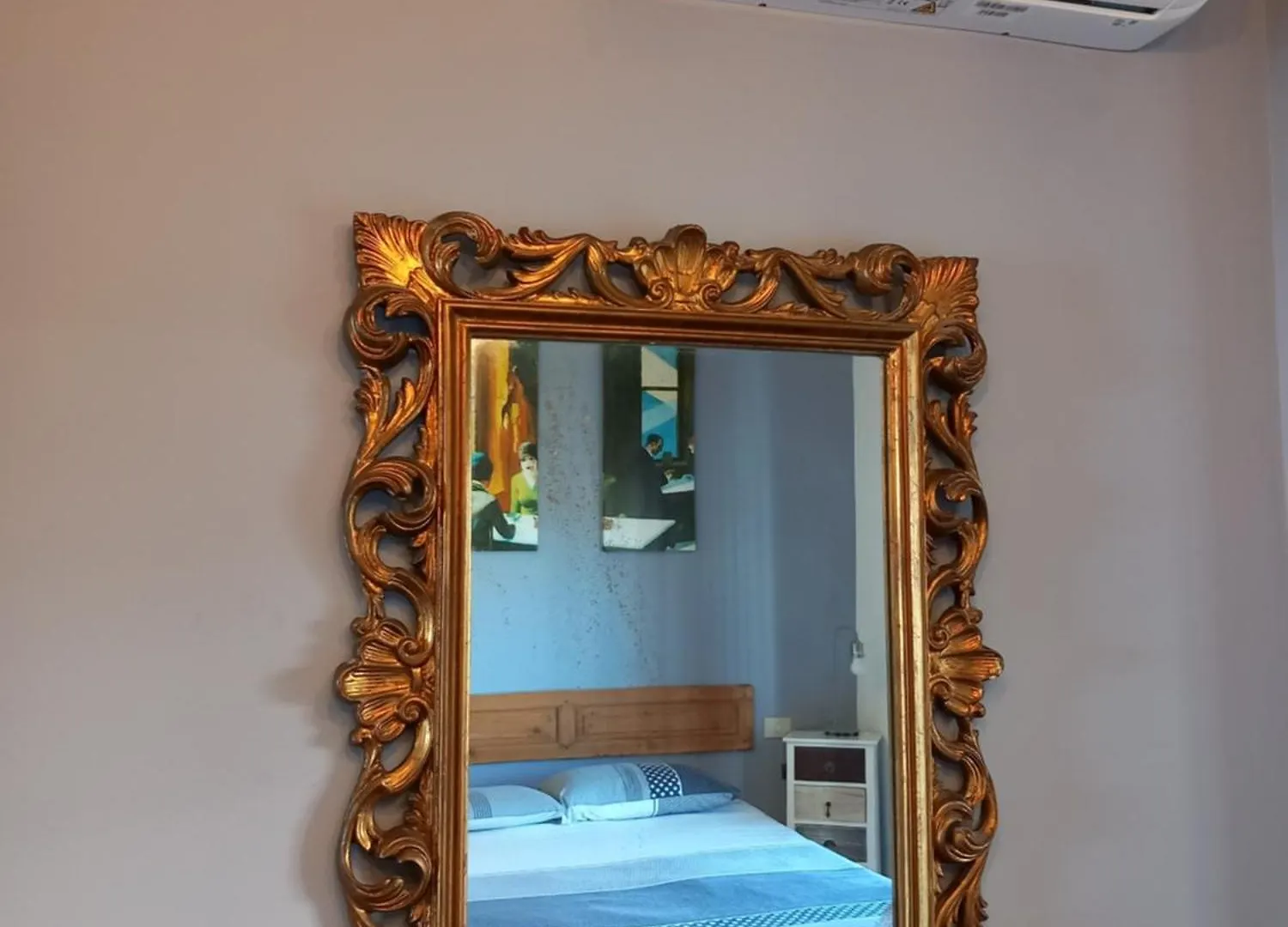 Quarto Di Luna Genua